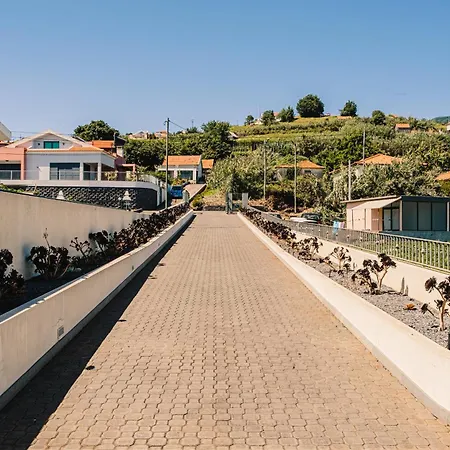 Namaste House Ii * Funchal (Madeira)